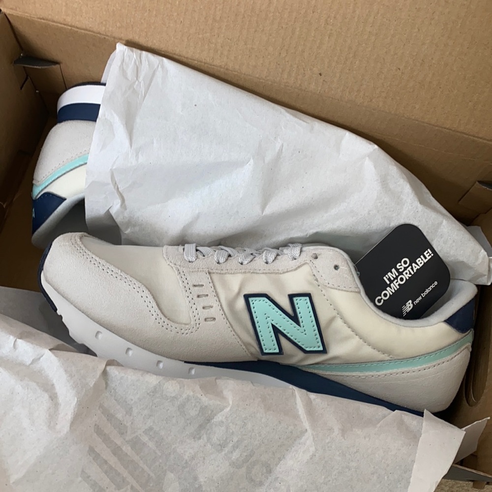 New Balance 311 Sneaker - Women’s